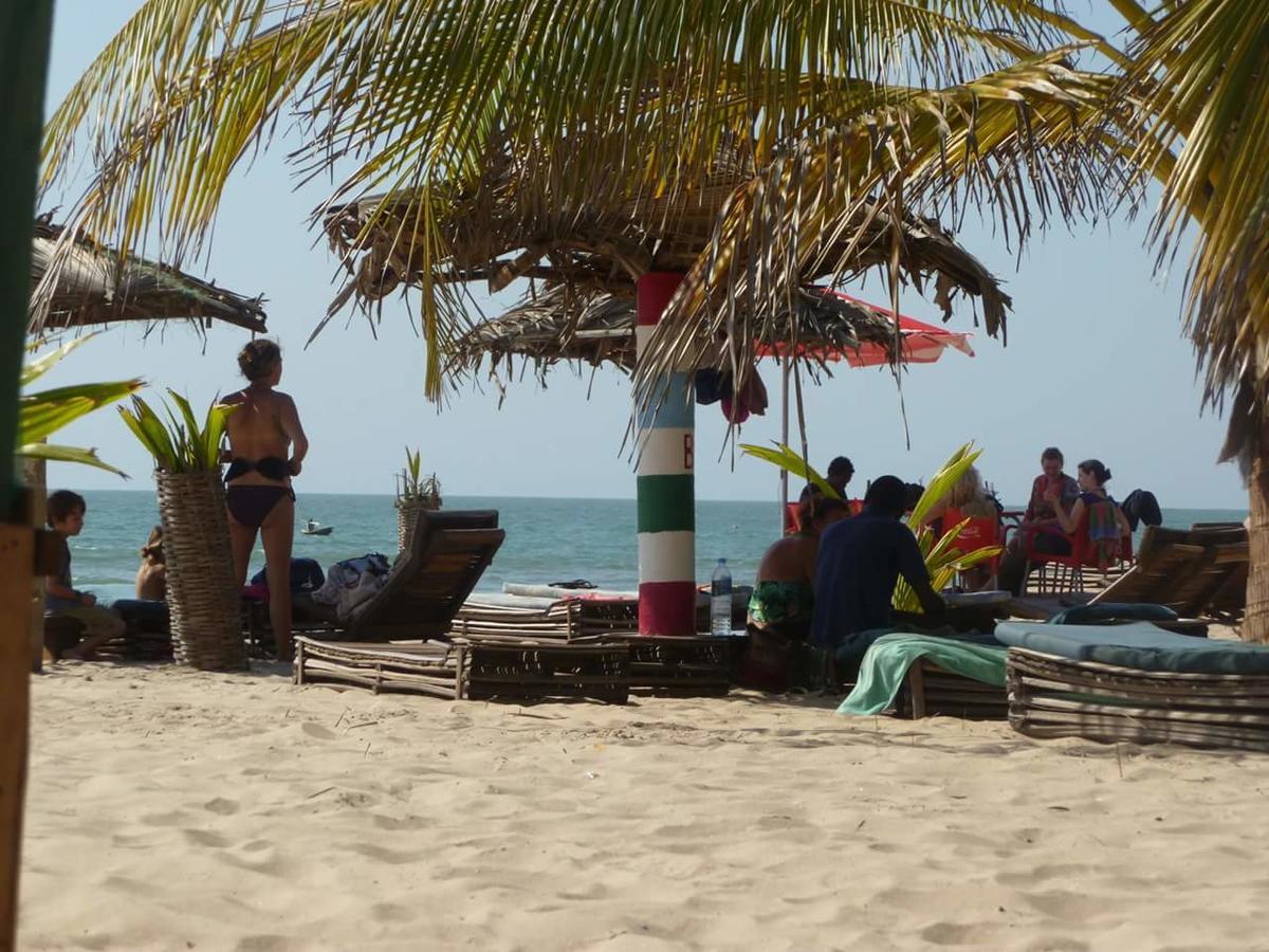 Jungle Beach Resort Sanyang Exterior photo