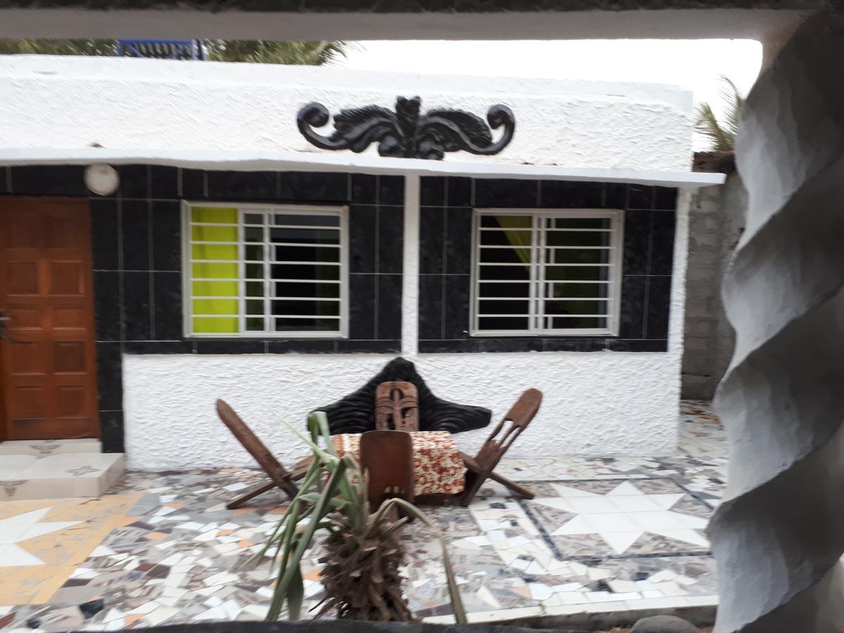 Jungle Beach Resort Sanyang Exterior photo